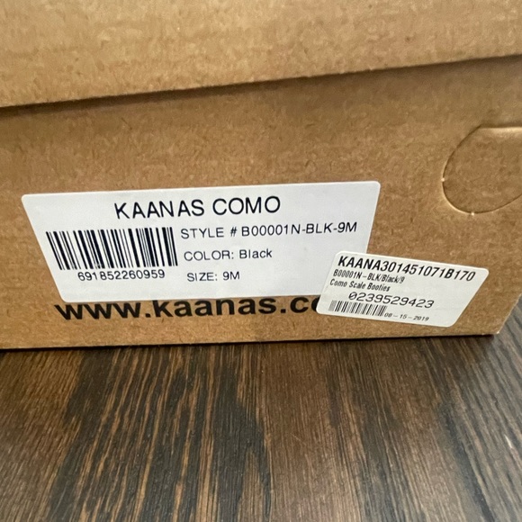 Kaanas Como Scale Booties - Picture 13 of 13